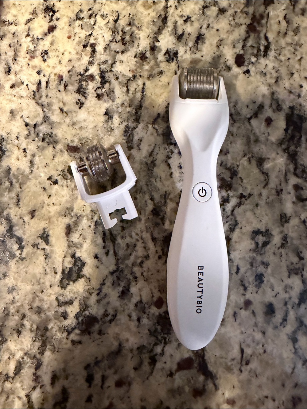 BeautyBio White Micro-Needling Roller with Removable Head